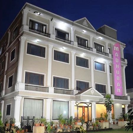Motel Madhuban Jamshedpur Bagian luar foto