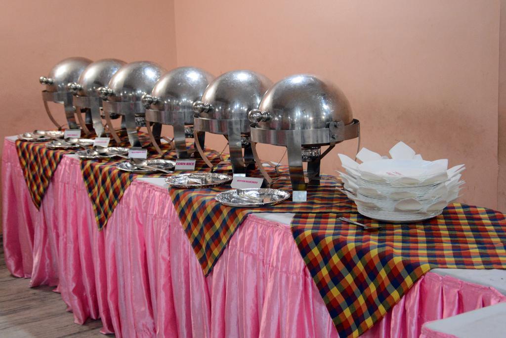 Motel Madhuban Jamshedpur Bagian luar foto